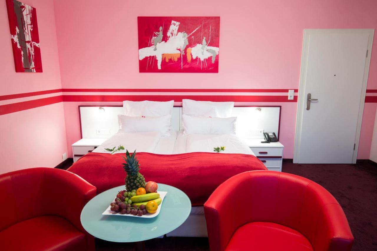 Hotel Residenz Hoessinger Karlstetten ภายนอก รูปภาพ
