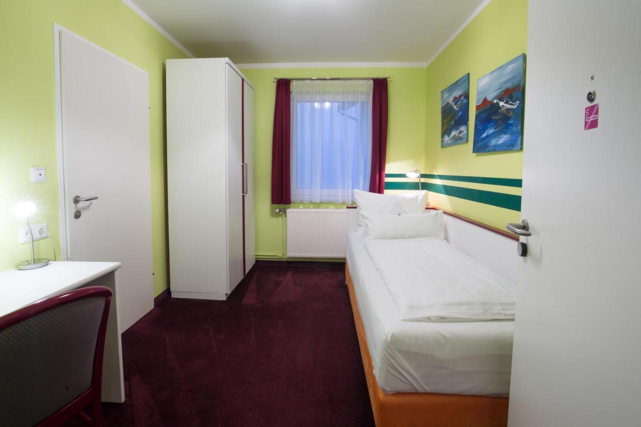 Hotel Residenz Hoessinger Karlstetten ภายนอก รูปภาพ