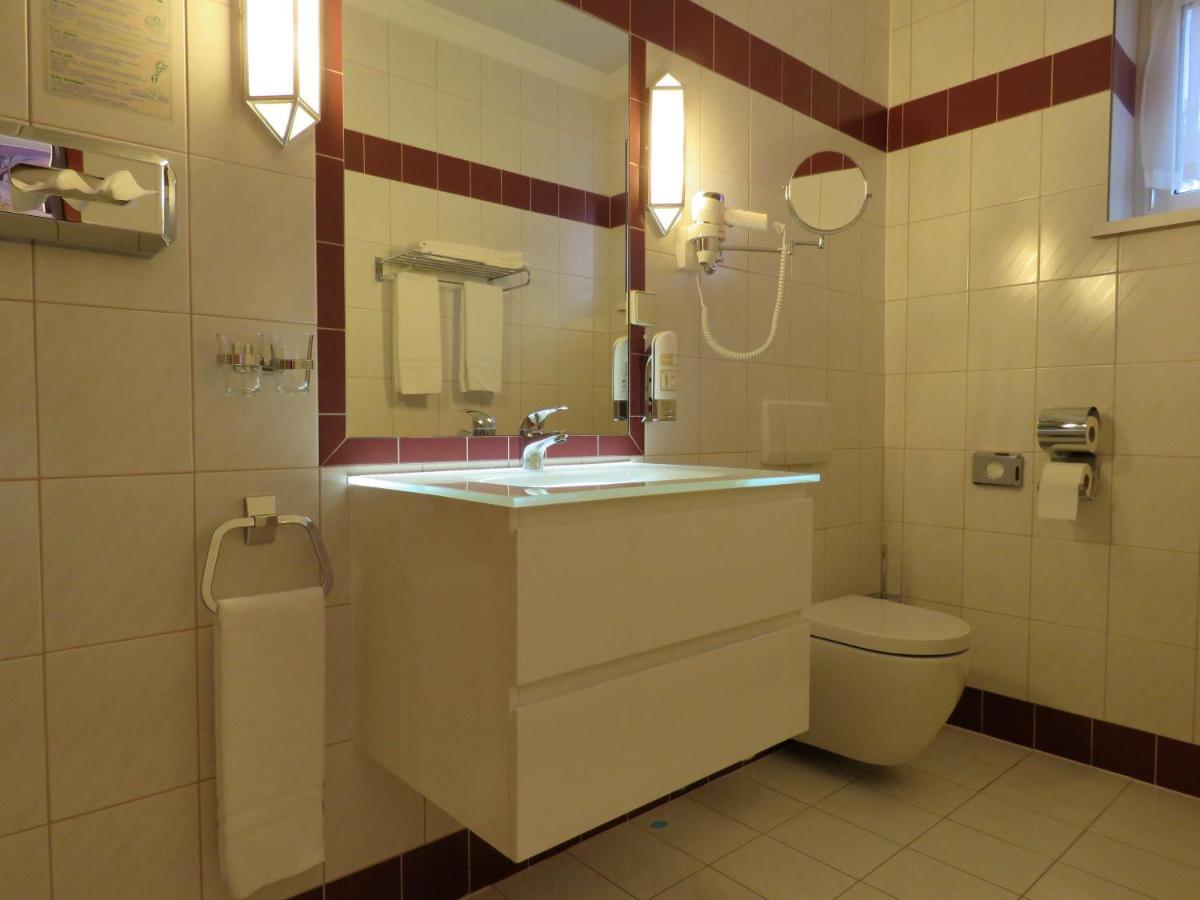 Hotel Residenz Hoessinger Karlstetten ภายนอก รูปภาพ